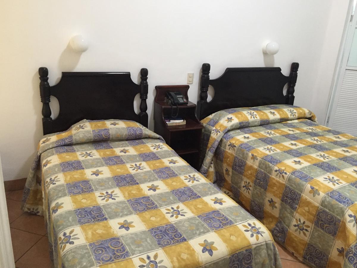 Hotel De Los Banos Pachuca Ngoại thất bức ảnh