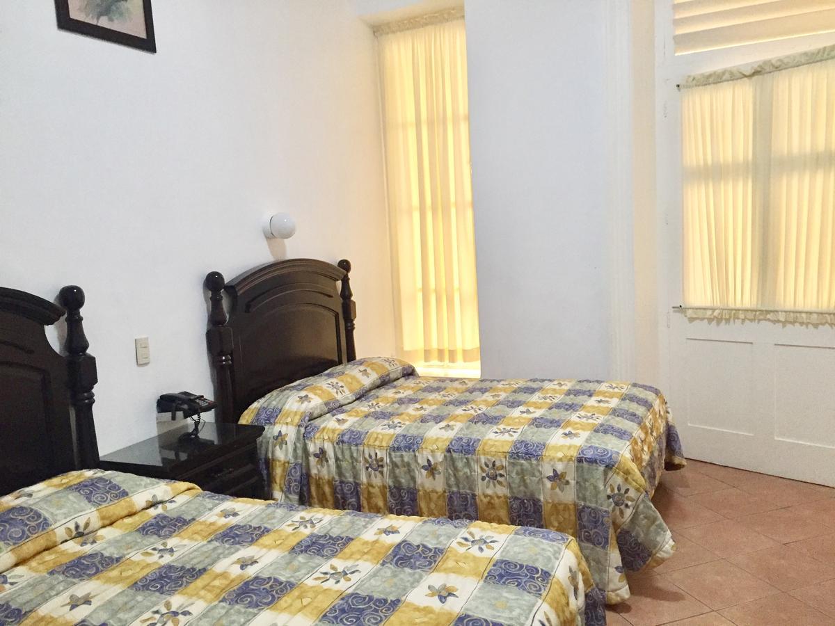 Hotel De Los Banos Pachuca Ngoại thất bức ảnh